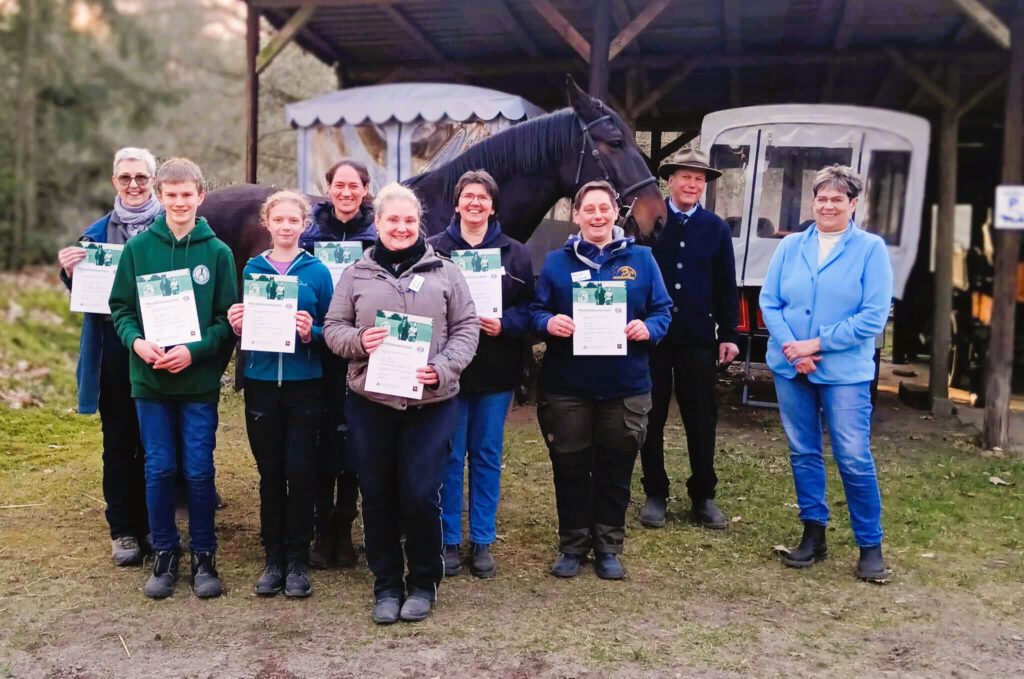 Pferdeführerschein Umgang_Erfolgreiche Teilnehmer_Fuhrhalterei Werner Herrig 2026